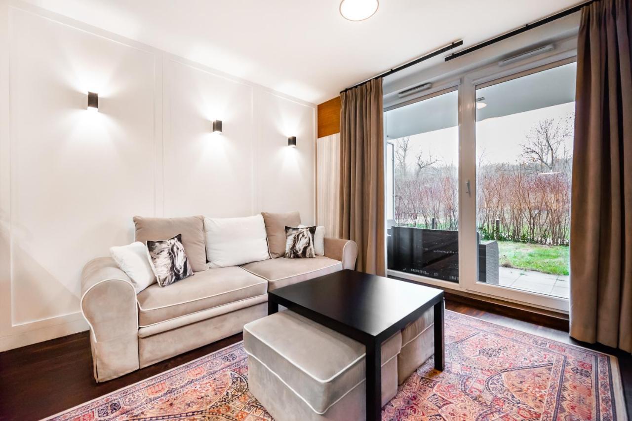 Wola Luxury Wooden Apartment Varšava Exteriér fotografie