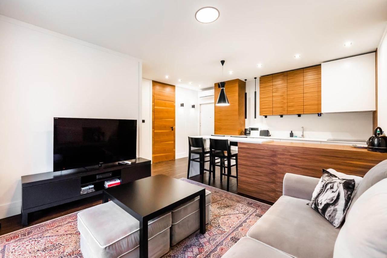 Wola Luxury Wooden Apartment Varšava Exteriér fotografie